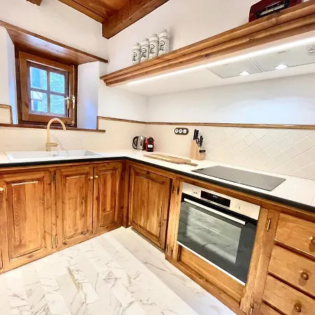 Rustic Chic De Luxe 30d Hut-7765 *